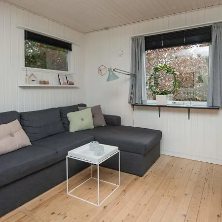 Holiday Home Radyrstien